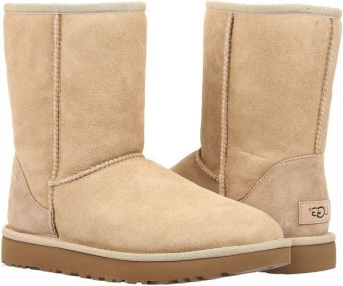 UGG Classic Short II Sand