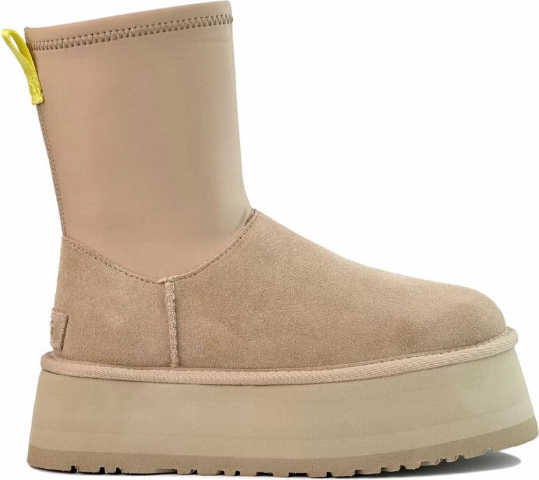 UGG Classic Dipper Boot sand